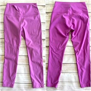 Lululemom Bubble Gum Pink Leggings